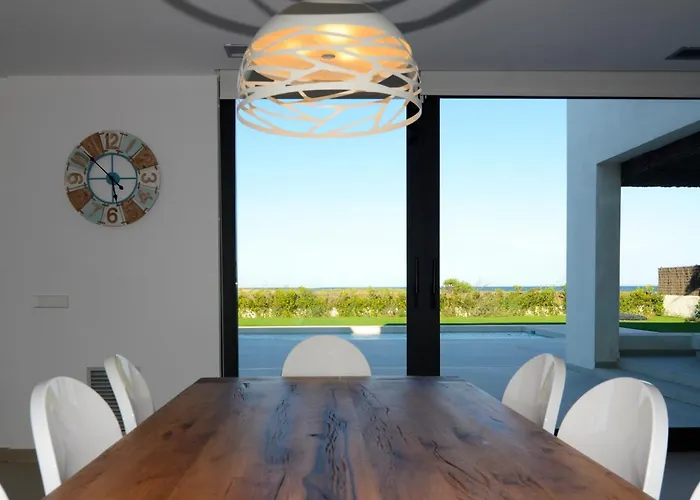 Pinell Villa *